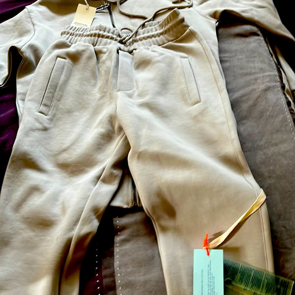 New Off white jumpsuit both pants and hoodie new with tags